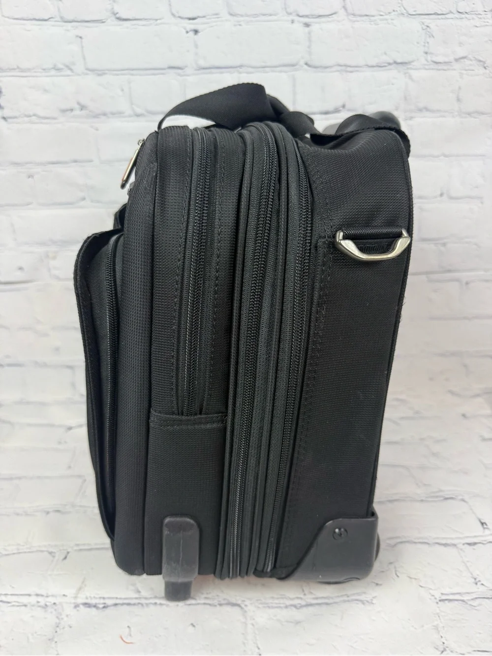 BRIGGS & RILEY Travelware Carry-on Laptop Rolling Black Travel Expandable Bag